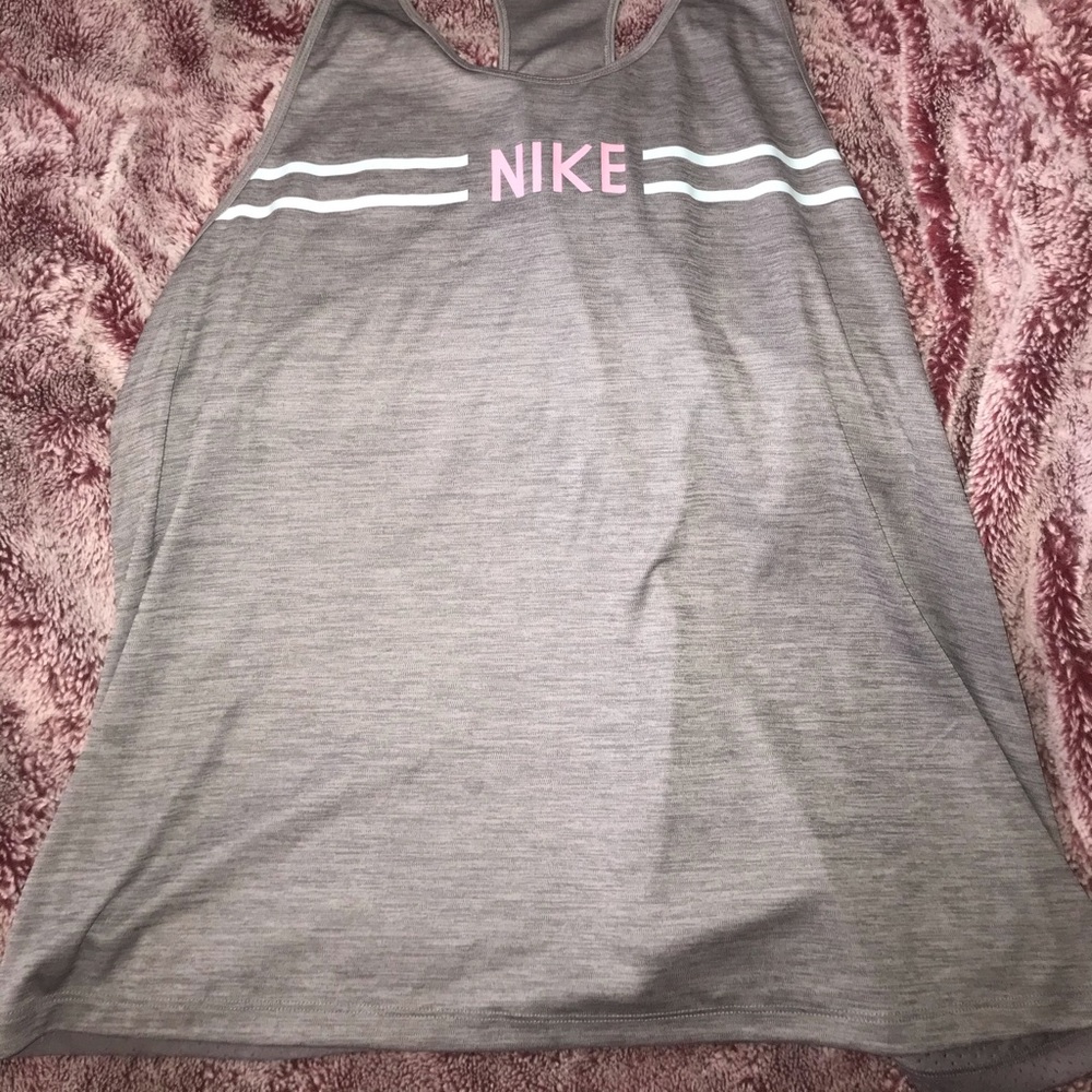 Nike tank